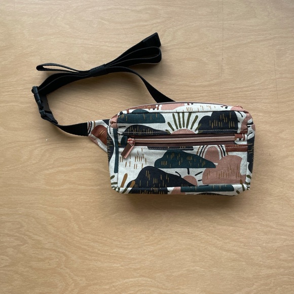 HANDMADE Slim Hip Fanny Pack - Picture 1 of 3